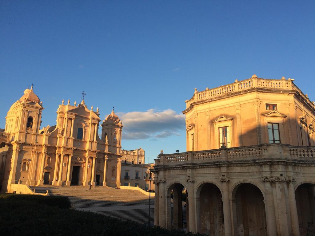 Pepe Concetta E La Movida Apartamento Noto Exterior foto