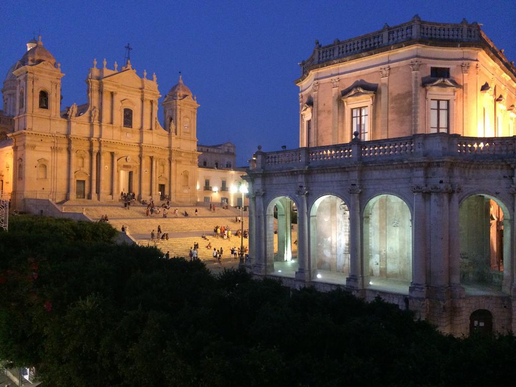 Pepe Concetta E La Movida Apartamento Noto Exterior foto