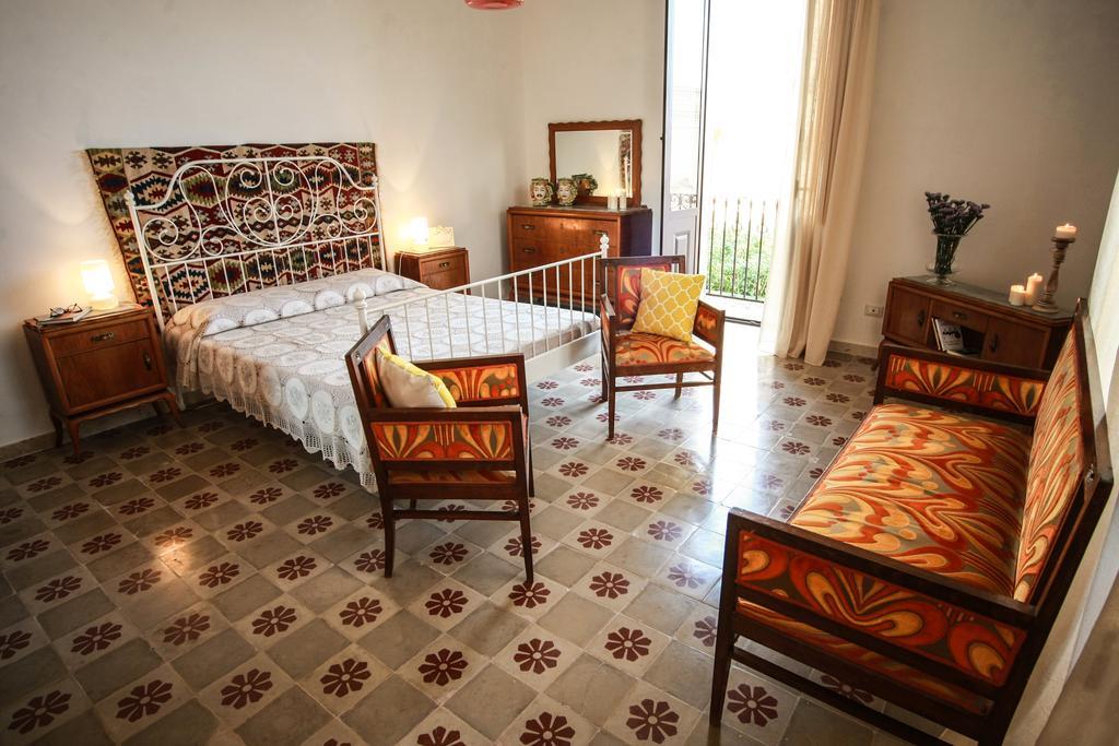 Pepe Concetta E La Movida Apartamento Noto Exterior foto