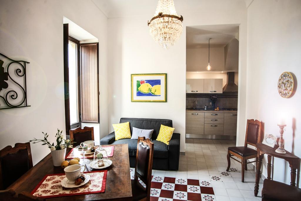 Pepe Concetta E La Movida Apartamento Noto Exterior foto