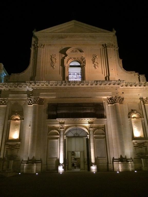 Pepe Concetta E La Movida Apartamento Noto Exterior foto